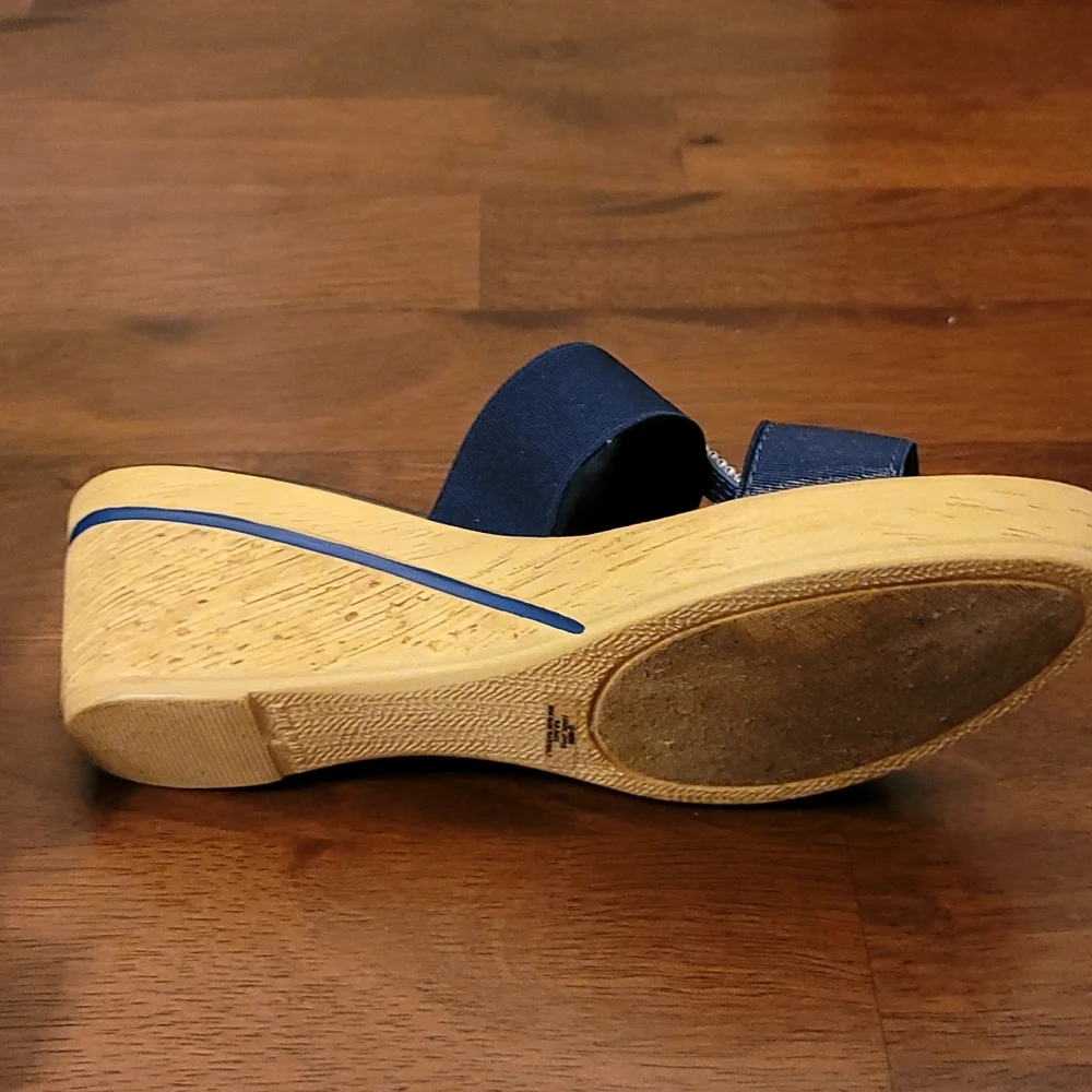 Tuscany wedge sandal.  Navy stretch straps with  rhinestones.  6 1/2 N - Picture 2 of 8